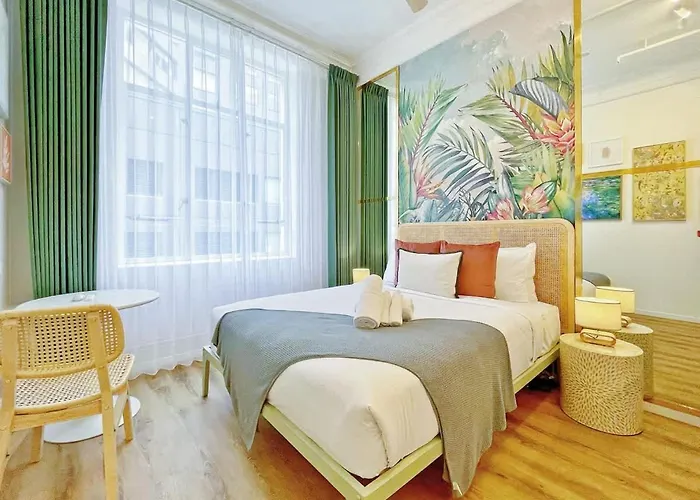 Studio 524- Stylish Urban Retreat On Central Queen Street